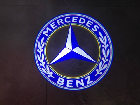 Лазерная проекция Mercedes-Benz DL-M-C-04