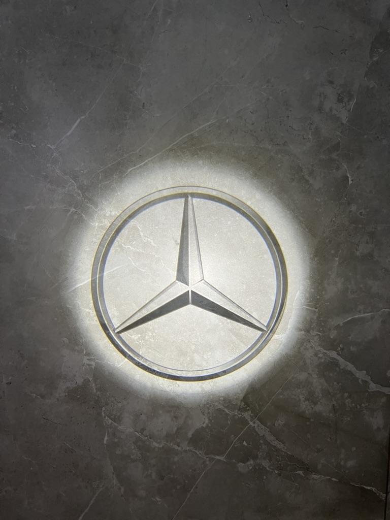 Лазерная проекция Mercedes-Benz DL-M-P-10